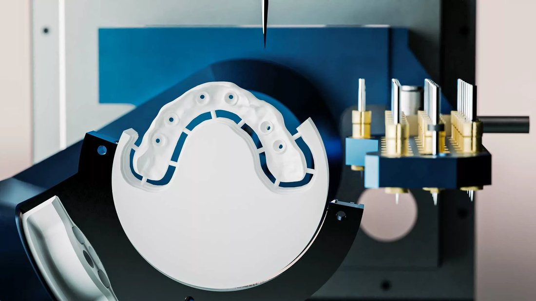 Dental Machine VORTEX — frezare 5 axe, compacta